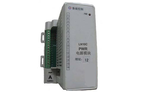 電源